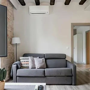 Bonaventura 4 Restored In Heart Of Apartment Girona